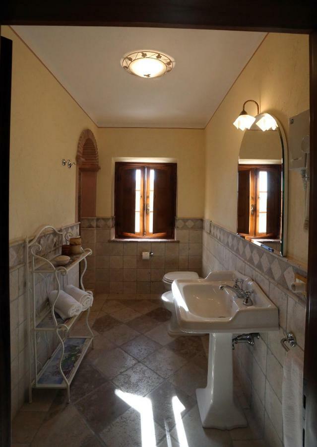 Molino Del Rotone Guest House Buti Exterior foto